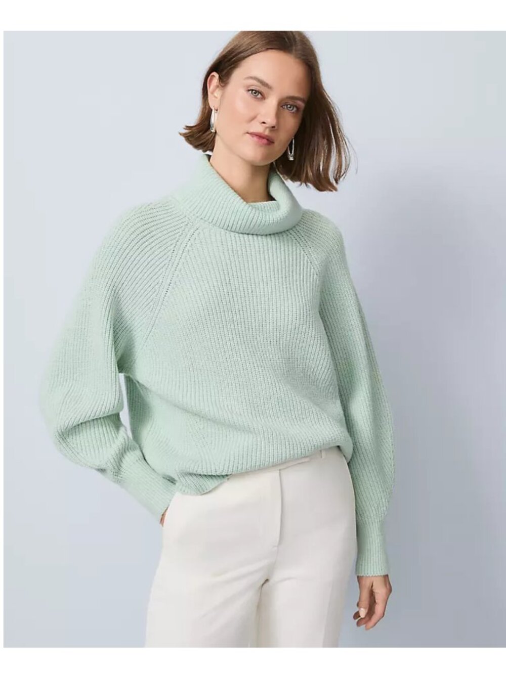ANN TAYLOR Ribbed Turtleneck Sweater in Aqua Blue Size S